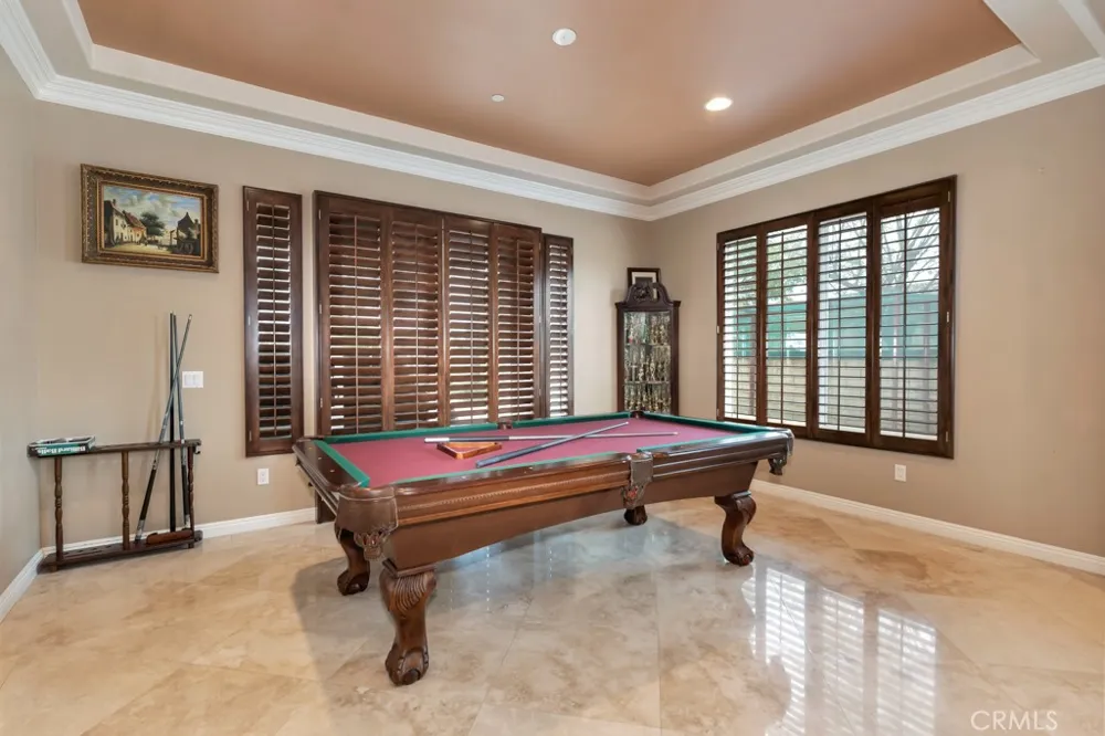 12436 Longacre Avenue Granada Hills, CA 91344