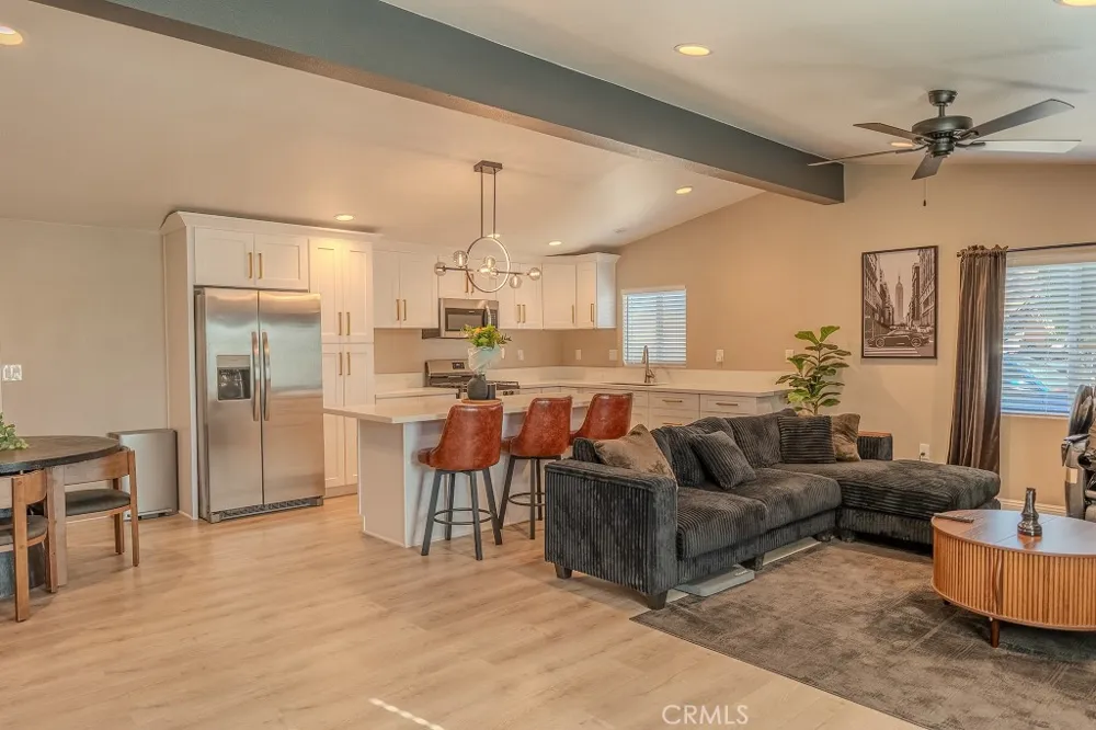 22793 Betty Perris, CA 92570