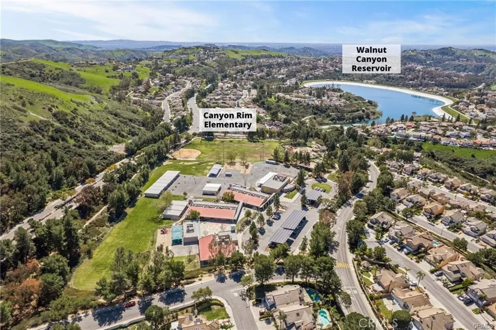 7911 E Horizon View Anaheim, CA 92808