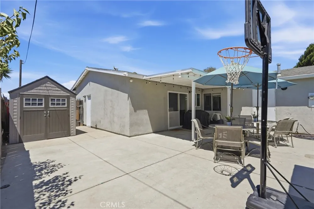 3898 Crestmont Santa Maria, CA 93455