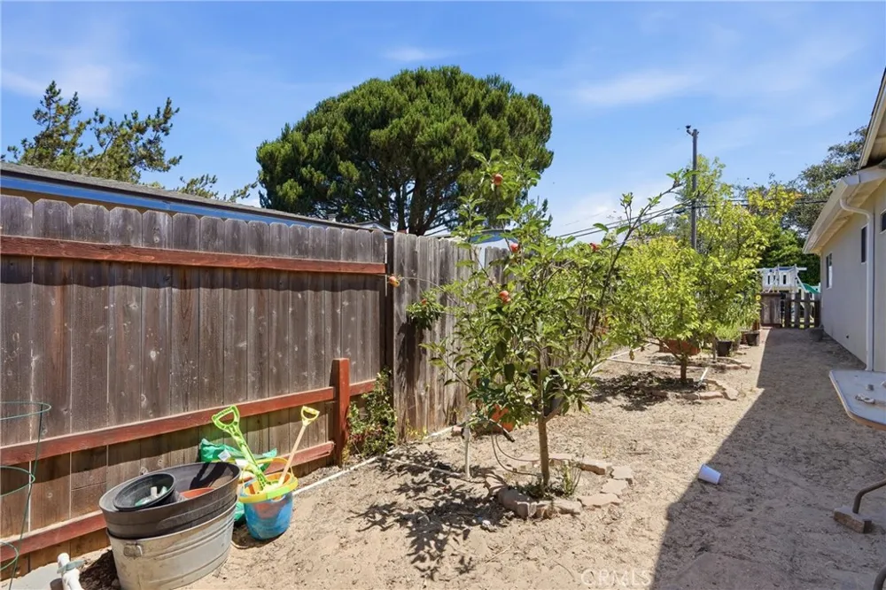 3898 Crestmont Santa Maria, CA 93455