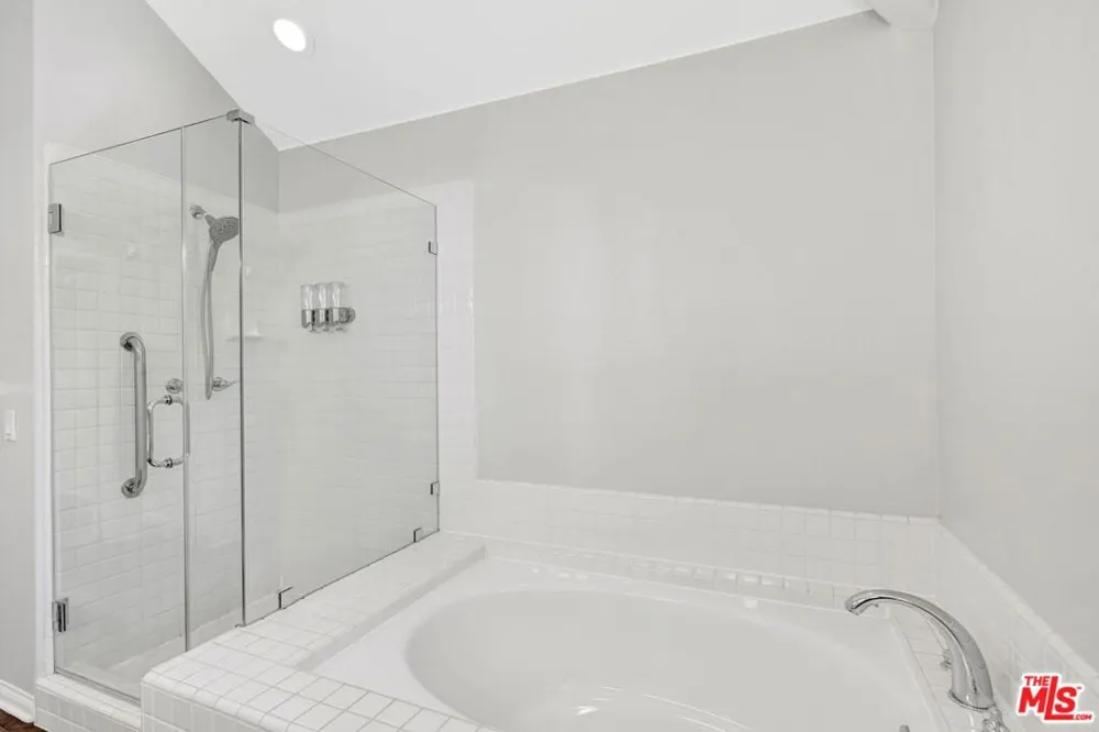 32211 Shoreview Drive Westlake Village, CA 91361