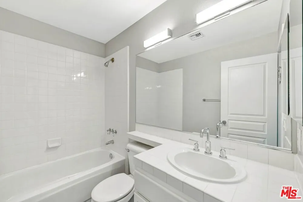 32211 Shoreview Drive Westlake Village, CA 91361