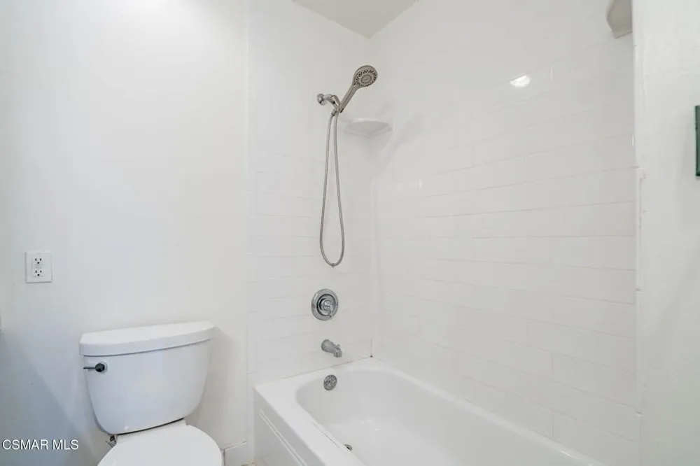 1421 Lowery Street Simi Valley, CA 93065
