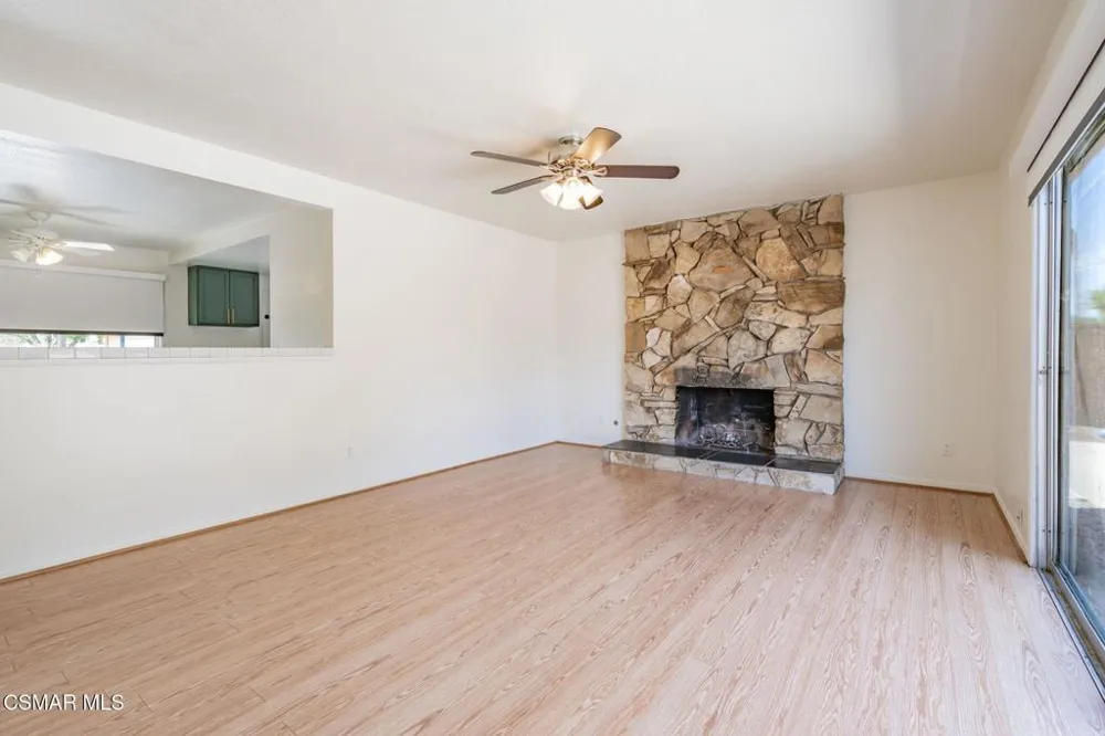1421 Lowery Street Simi Valley, CA 93065