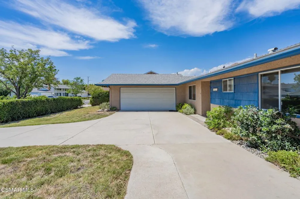 1421 Lowery Street Simi Valley, CA 93065