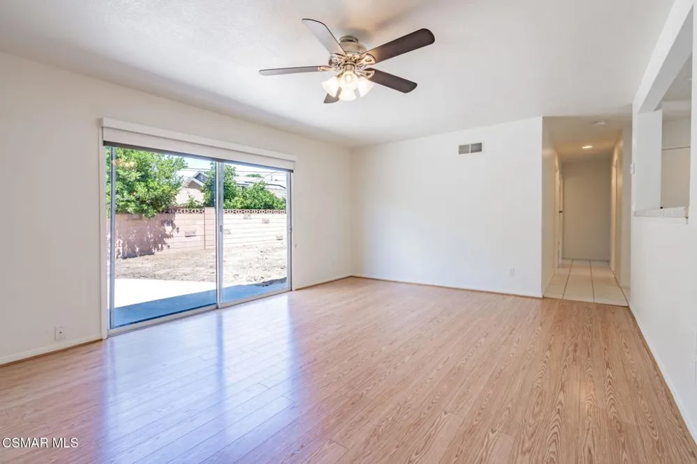 1421 Lowery Street Simi Valley, CA 93065