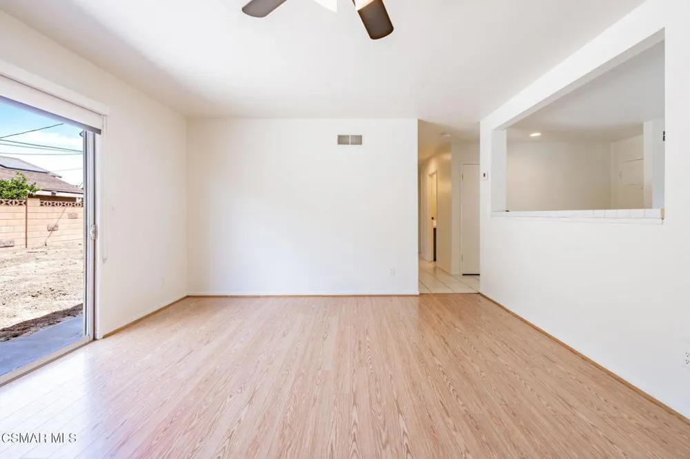 1421 Lowery Street Simi Valley, CA 93065