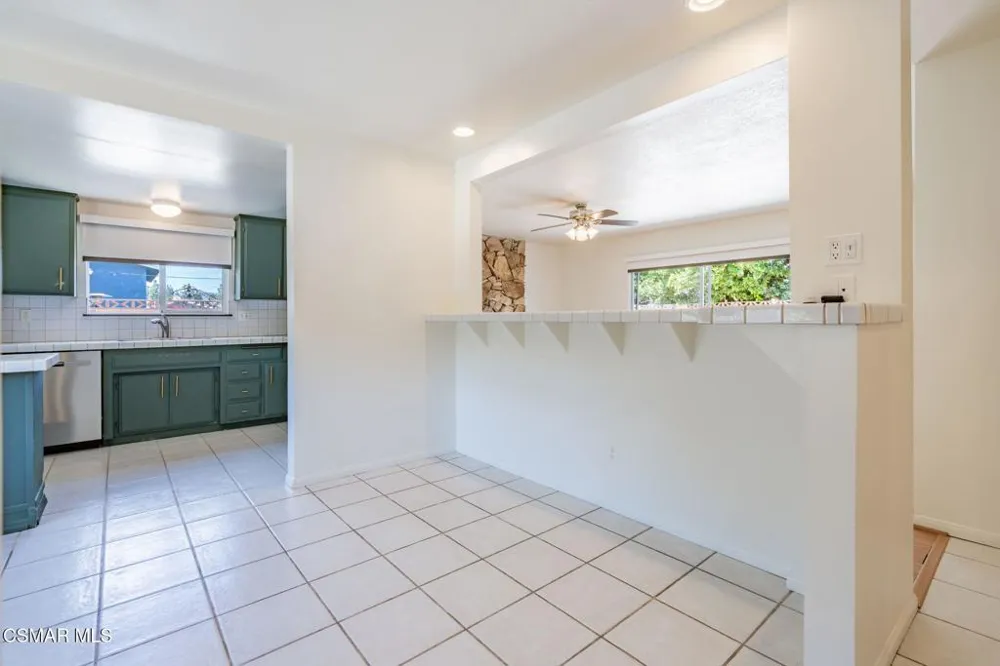 1421 Lowery Street Simi Valley, CA 93065