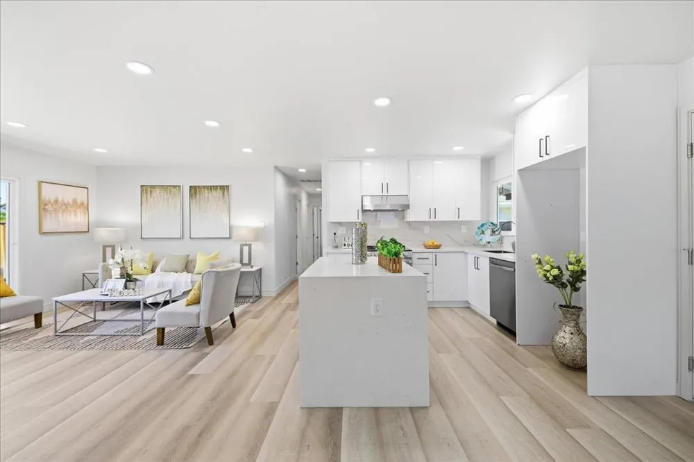 2123 Pruneridge Avenue Santa Clara, CA 95050