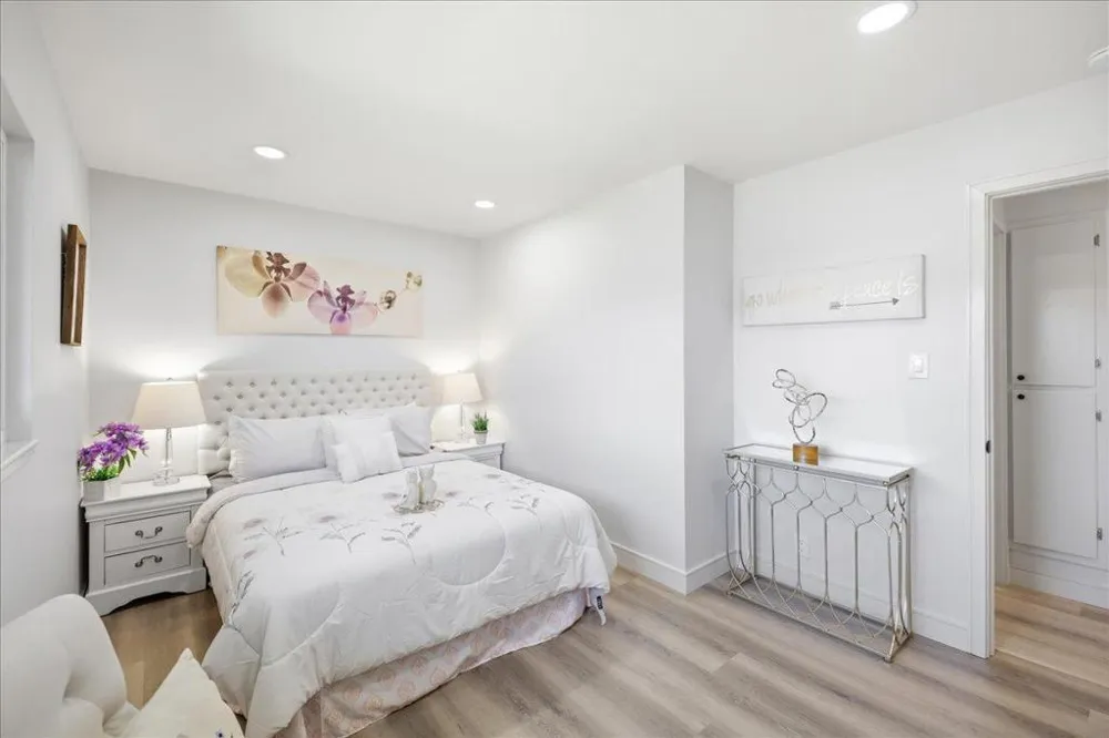 2123 Pruneridge Avenue Santa Clara, CA 95050