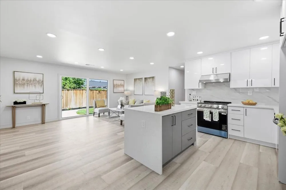 2123 Pruneridge Avenue Santa Clara, CA 95050