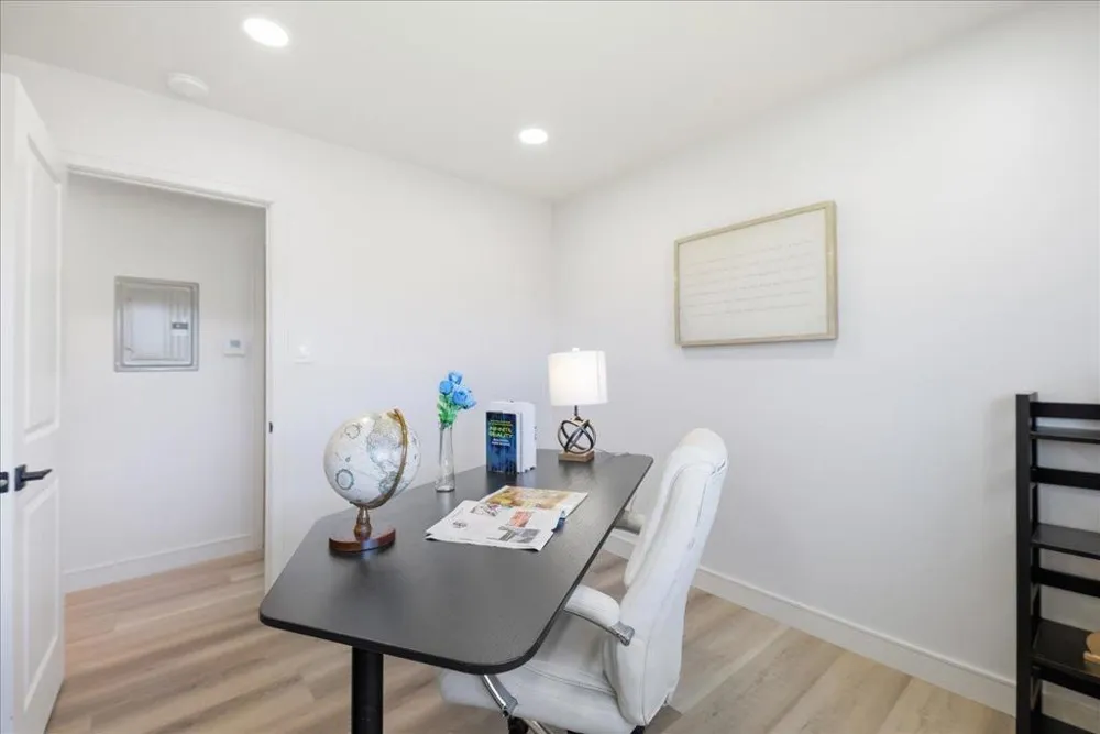 2123 Pruneridge Avenue Santa Clara, CA 95050