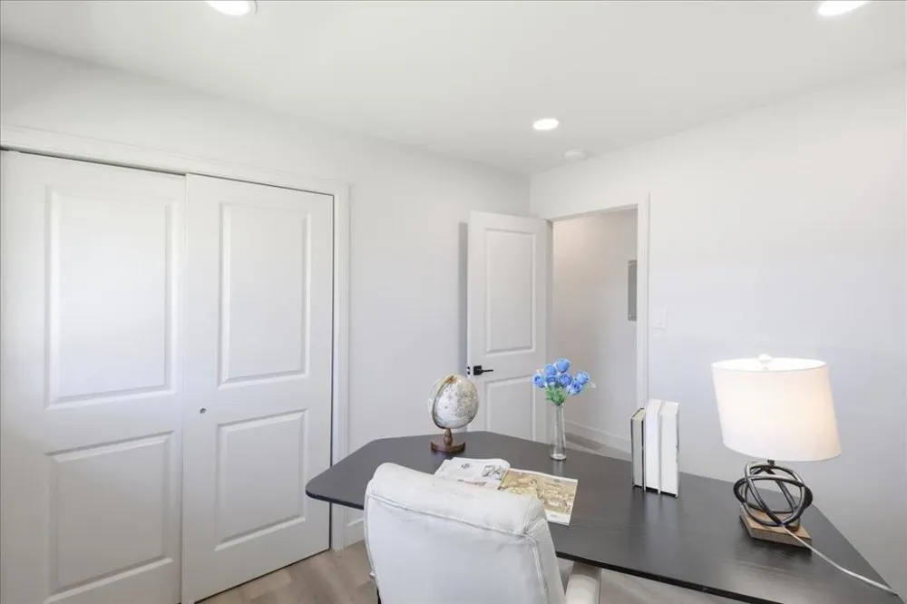 2123 Pruneridge Avenue Santa Clara, CA 95050