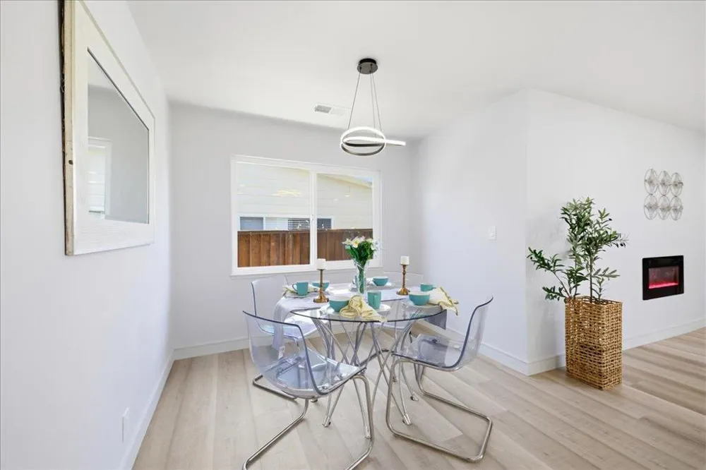 2123 Pruneridge Avenue Santa Clara, CA 95050