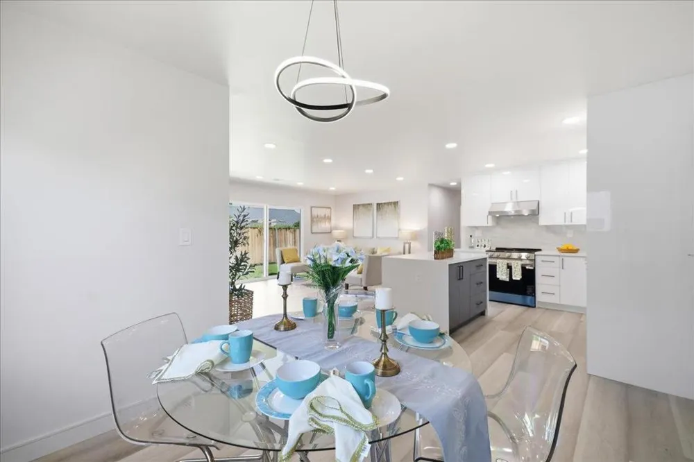 2123 Pruneridge Avenue Santa Clara, CA 95050