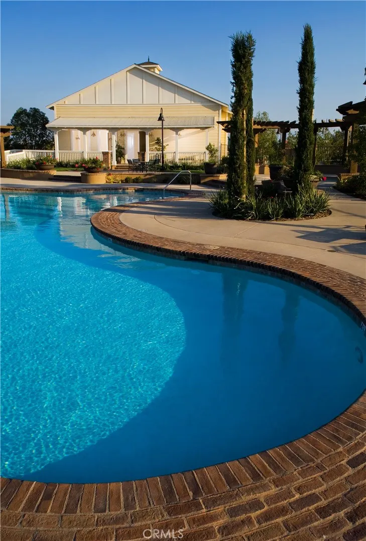 3956 E. Bucknell Paseo Ontario, CA 91761