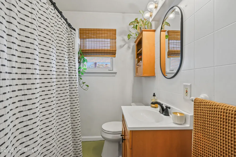 318 Capstan Avenue Beachwood, NJ 08722