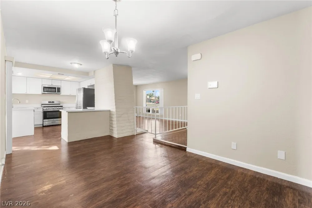 2503 Siesta Avenue Las Vegas, NV 89121