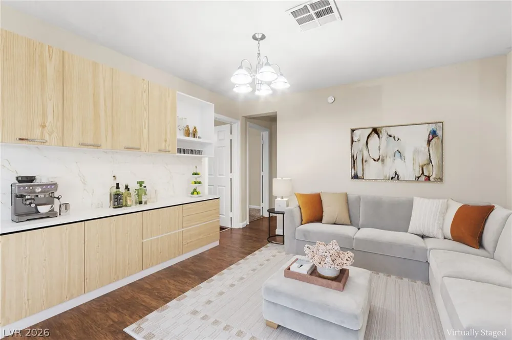 2503 Siesta Avenue Las Vegas, NV 89121