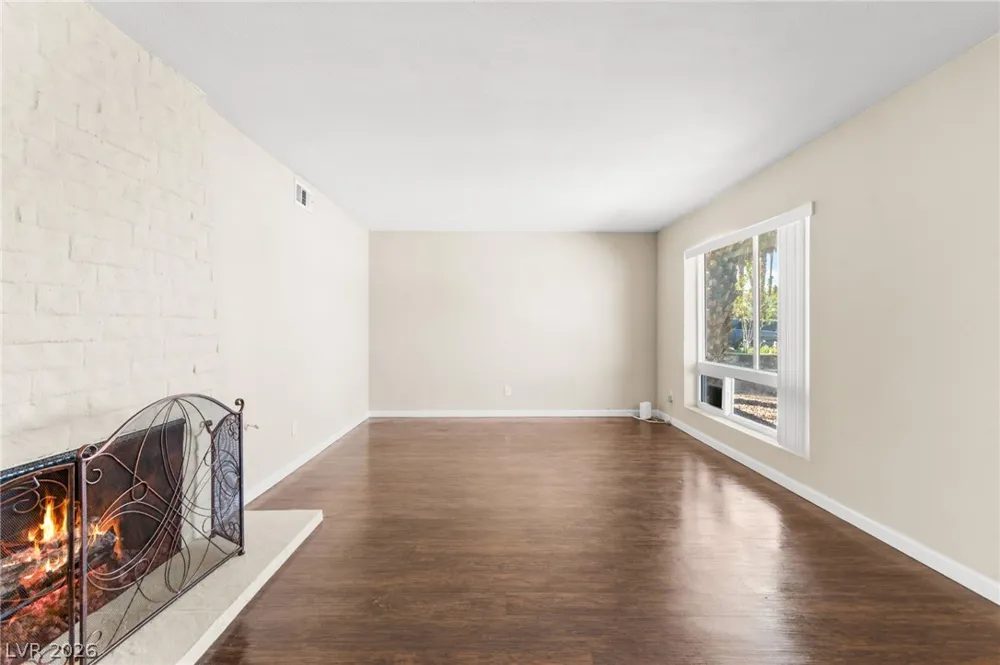 2503 Siesta Avenue Las Vegas, NV 89121