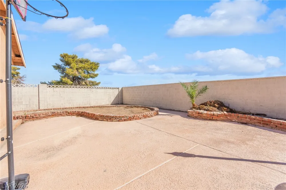 2503 Siesta Avenue Las Vegas, NV 89121