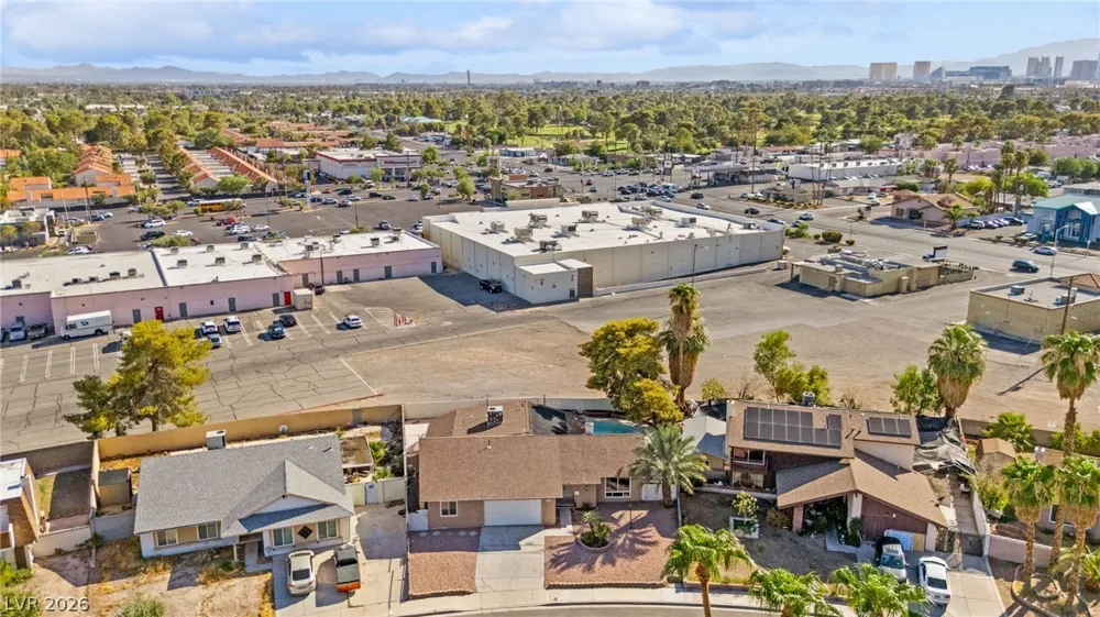 2503 Siesta Avenue Las Vegas, NV 89121