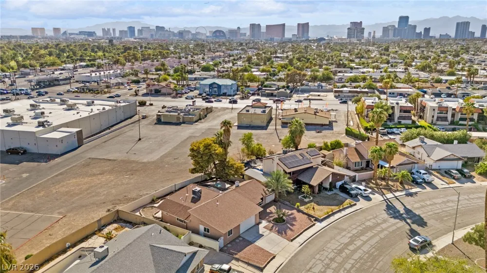 2503 Siesta Avenue Las Vegas, NV 89121