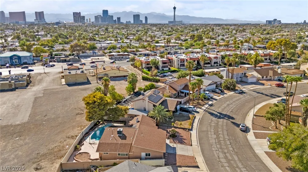2503 Siesta Avenue Las Vegas, NV 89121