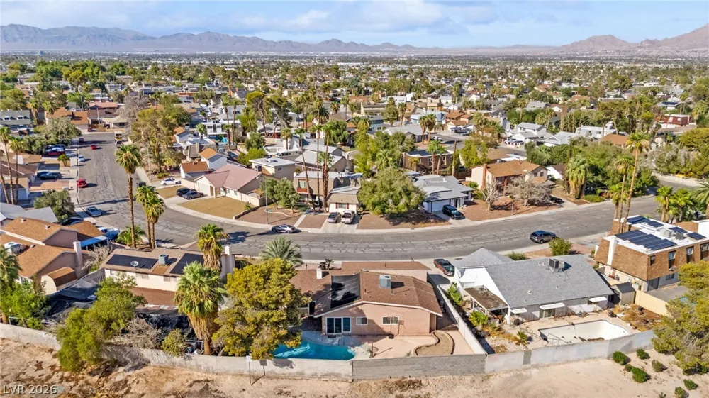 2503 Siesta Avenue Las Vegas, NV 89121