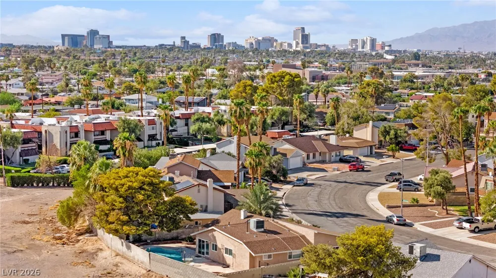 2503 Siesta Avenue Las Vegas, NV 89121