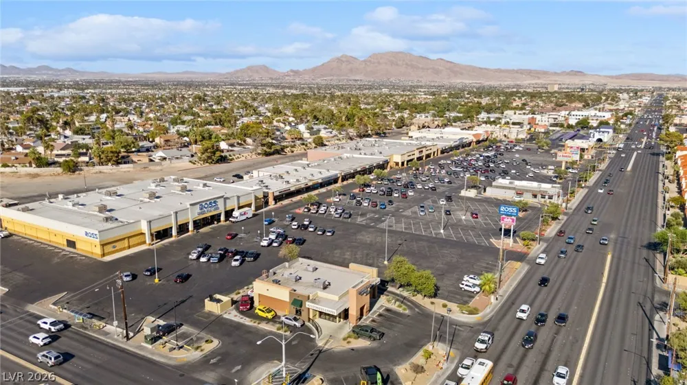 2503 Siesta Avenue Las Vegas, NV 89121