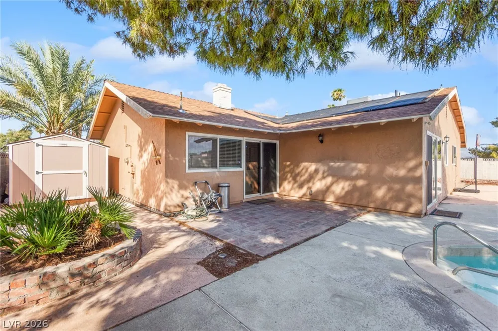 2503 Siesta Avenue Las Vegas, NV 89121