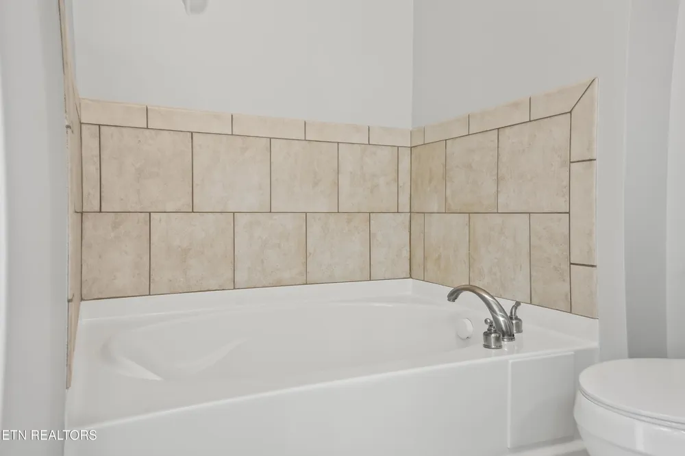 445 W Blount Ave #502 Knoxville, TN 37920