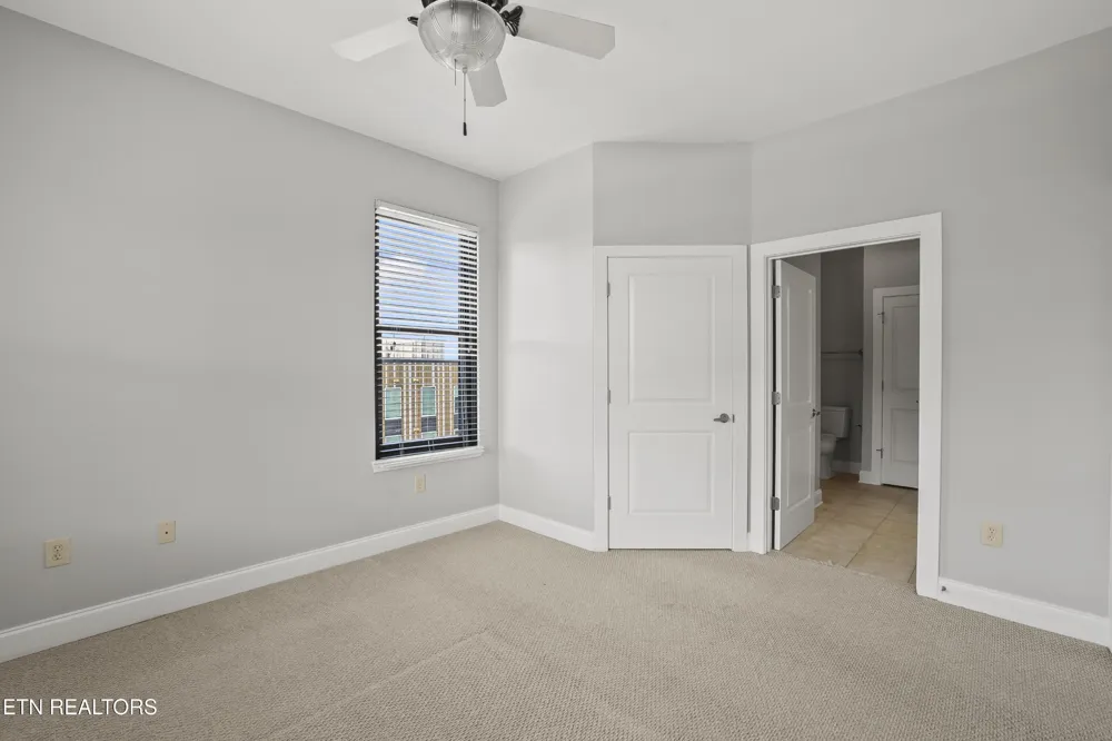 445 W Blount Ave #502 Knoxville, TN 37920