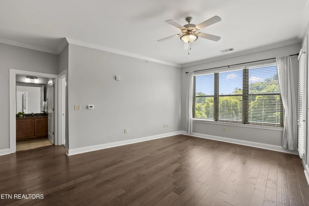 445 W Blount Ave #502 Knoxville, TN 37920