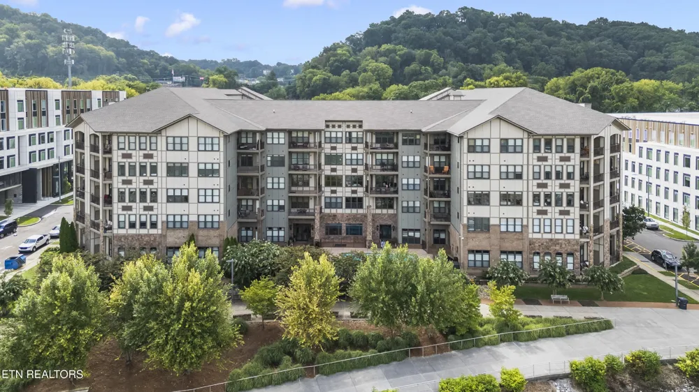 445 W Blount Ave #502 Knoxville, TN 37920