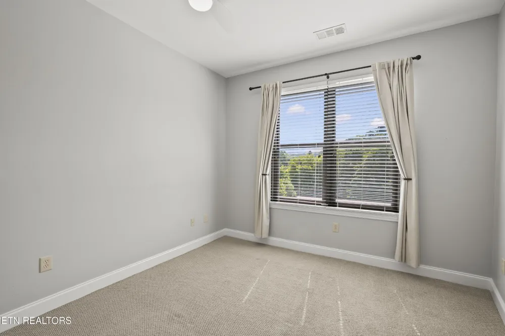 445 W Blount Ave #502 Knoxville, TN 37920