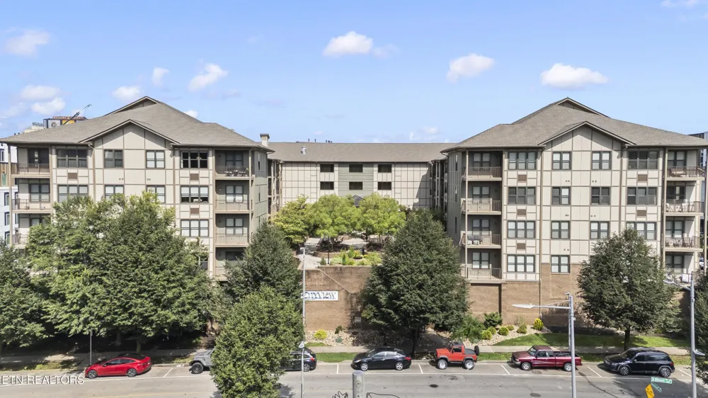 445 W Blount Ave #502 Knoxville, TN 37920