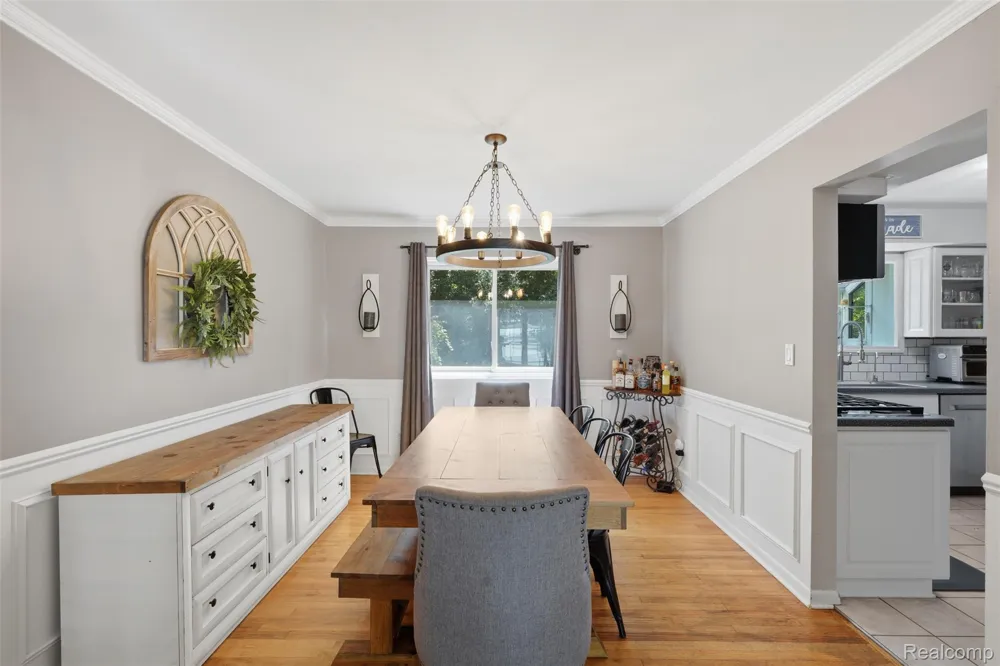 30954 Oak Valley Drive Farmington Hills City, MI 48331
