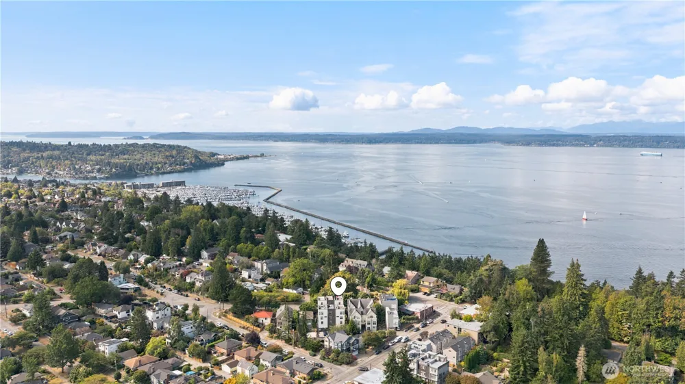 8370 Loyal  Way NW #C Seattle, WA 98117