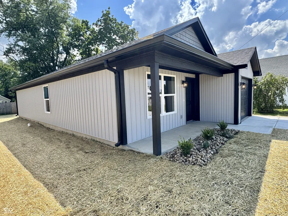 1024 Avenue B Street Greencastle, IN 46135