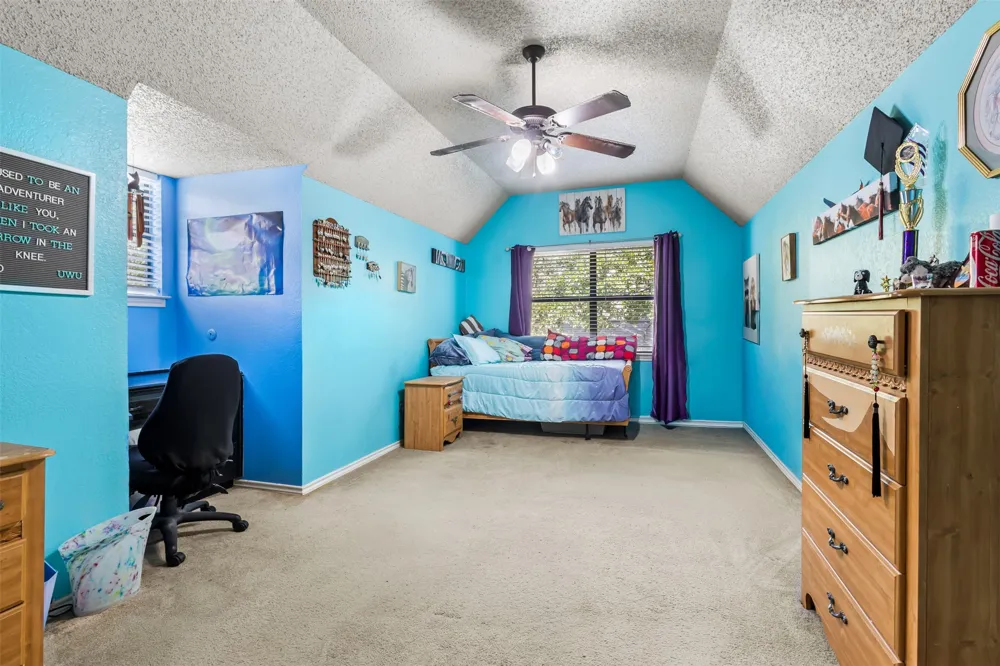 4219 Pleasant Oaks Court Arlington, TX 76016
