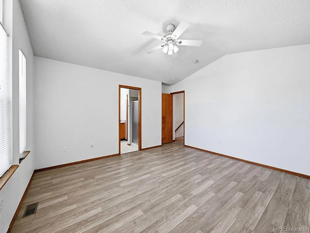 4934 S Danube Street Aurora, CO 80015