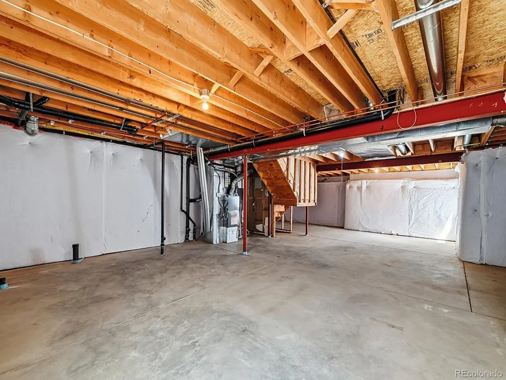4934 S Danube Street Aurora, CO 80015