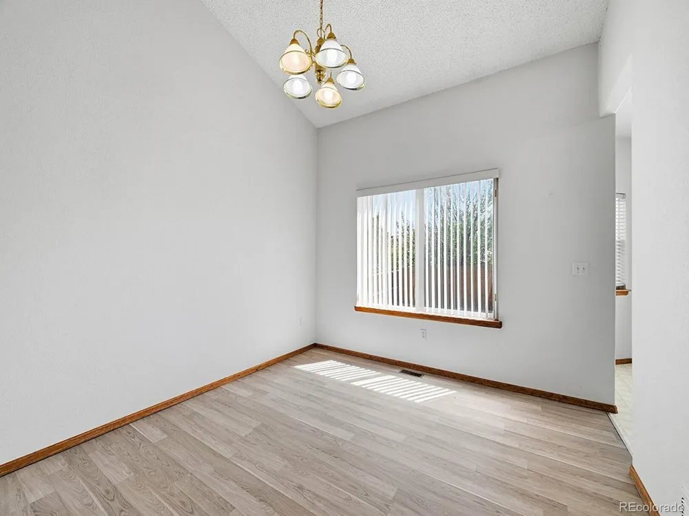 4934 S Danube Street Aurora, CO 80015