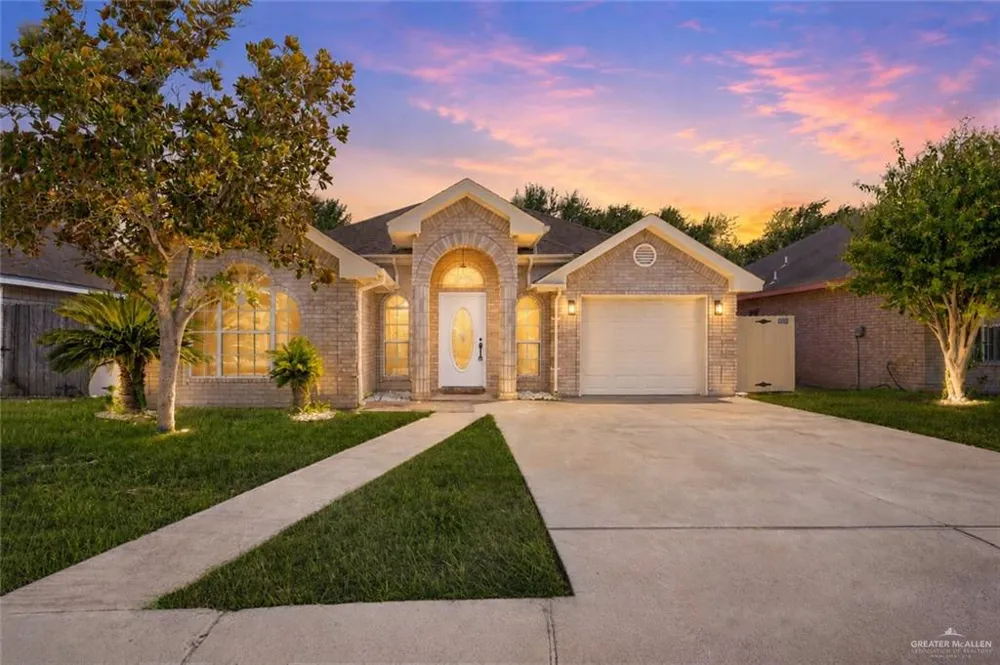 1005 W Praline Drive Pharr, TX 78577