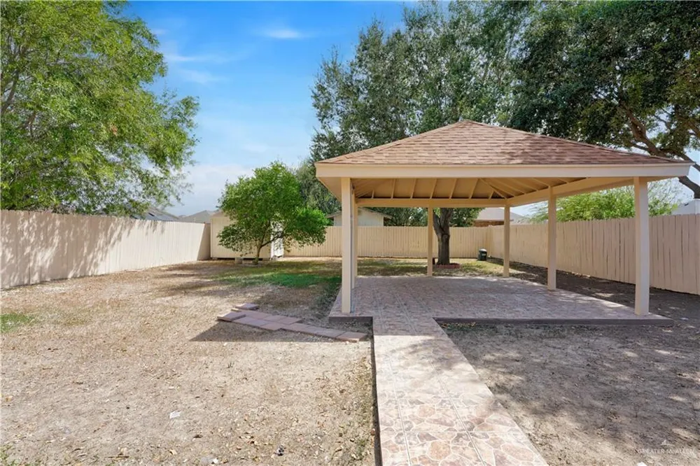1005 W Praline Drive Pharr, TX 78577