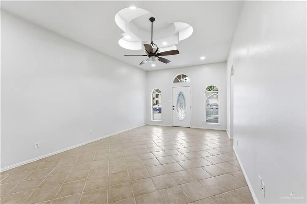 1005 W Praline Drive Pharr, TX 78577