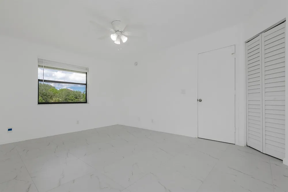 10675 Royal Palm Boulevard Coral Springs, FL 33065
